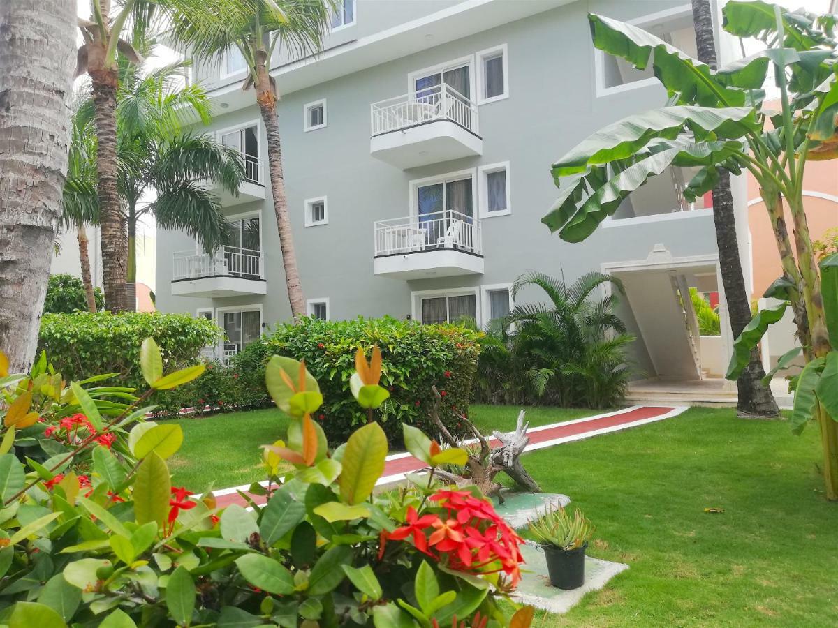 Coral Suites Beach Club & Spa Playa Los Corales Punta Cana Exterior photo
