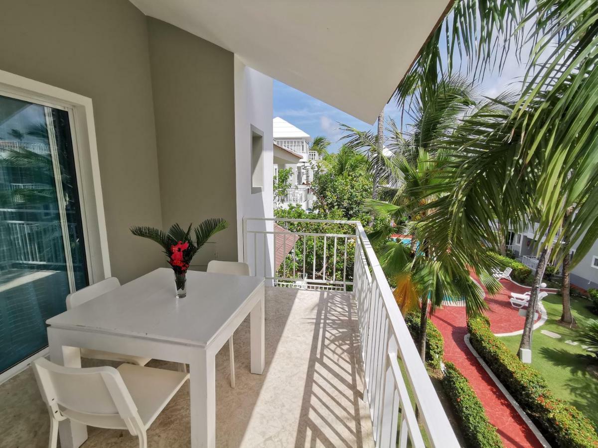 Coral Suites Beach Club & Spa Playa Los Corales Punta Cana Room photo